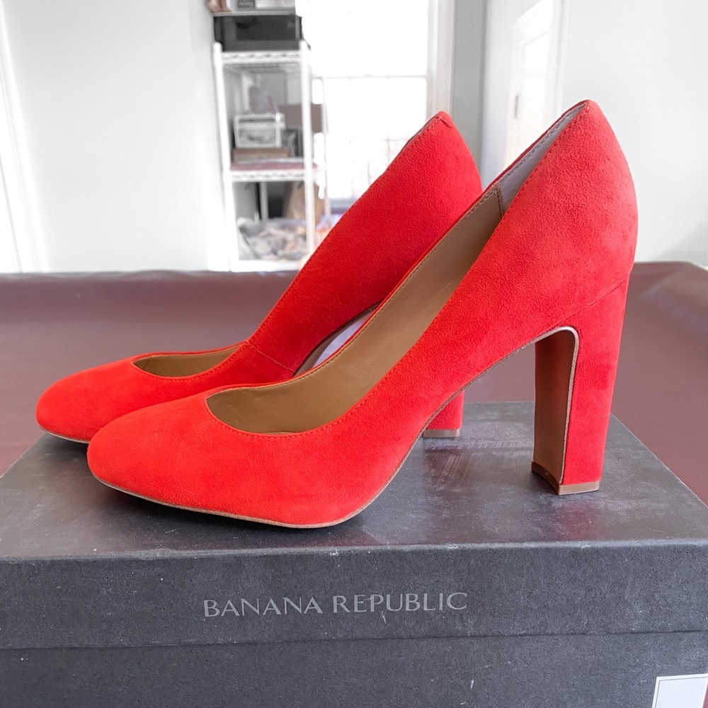 Banana Republic ‘Hot Red’ Canta Heel